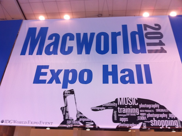 9777f_macworld_2011_expo_hall